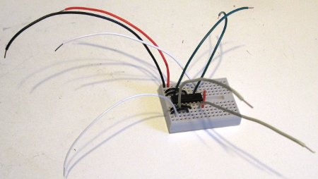 [Half-bridge circuit on breadboard]